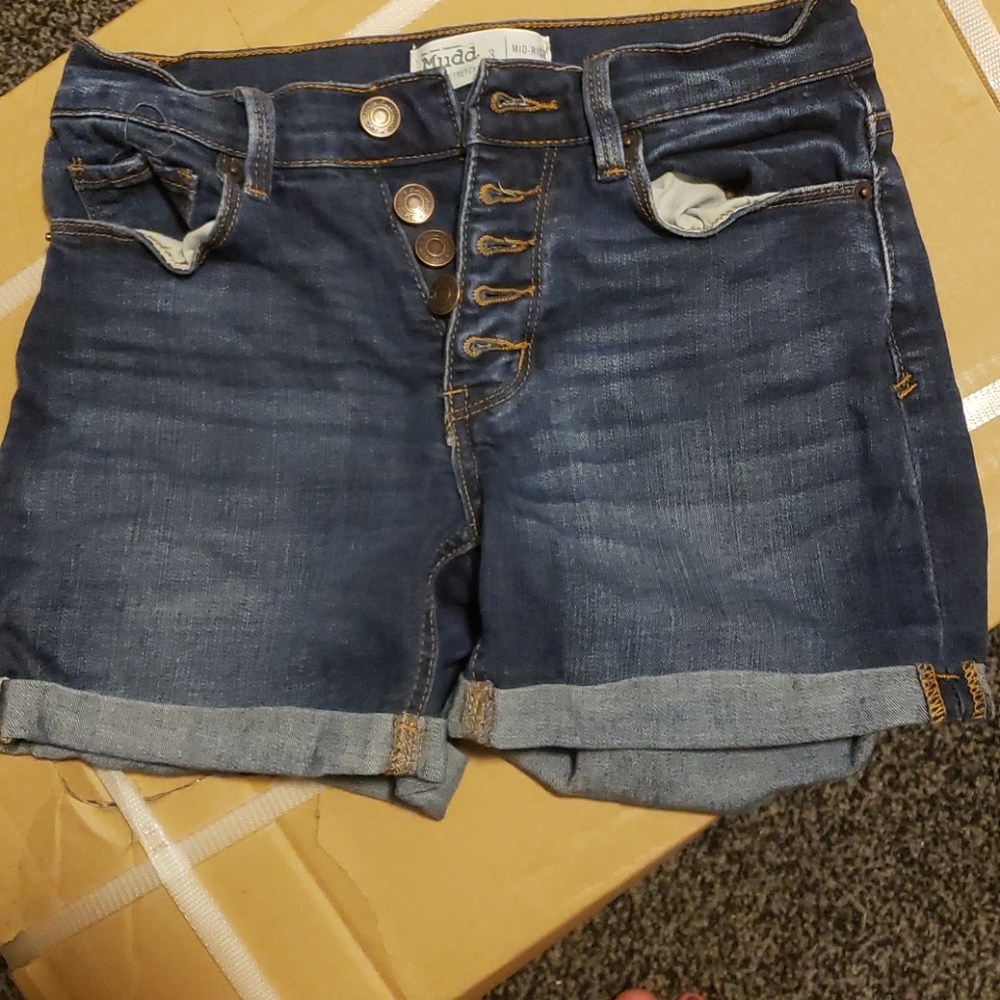 Muddy mid-rise midi flx stretch shorts - size3